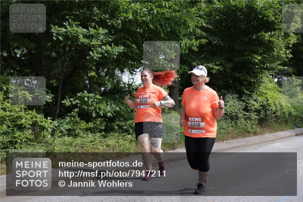 15.06.2025 - REWE Women's Run Jannik Wohlers http://msf.ph/oto/7947211 15.06.2025 10:21:39 Laufen 5515, 5258 meine-sportfotos.de