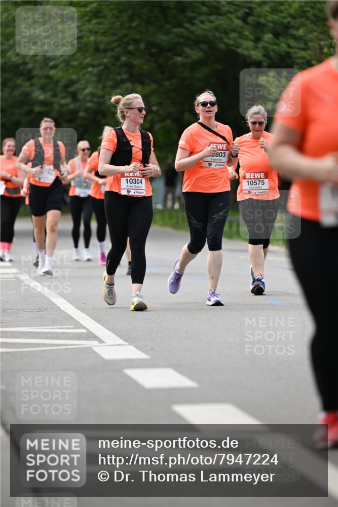 15.06.2025 - REWE Women's Run Dr. Thomas Lammeyer http://msf.ph/oto/7947224 15.06.2025 09:24:00 Laufen 10304, 10575 meine-sportfotos.de