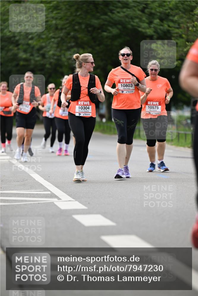 15.06.2025 - REWE Women's Run Dr. Thomas Lammeyer http://msf.ph/oto/7947230 15.06.2025 09:24:00 Laufen 12702, 10304, 10803, 10575 meine-sportfotos.de
