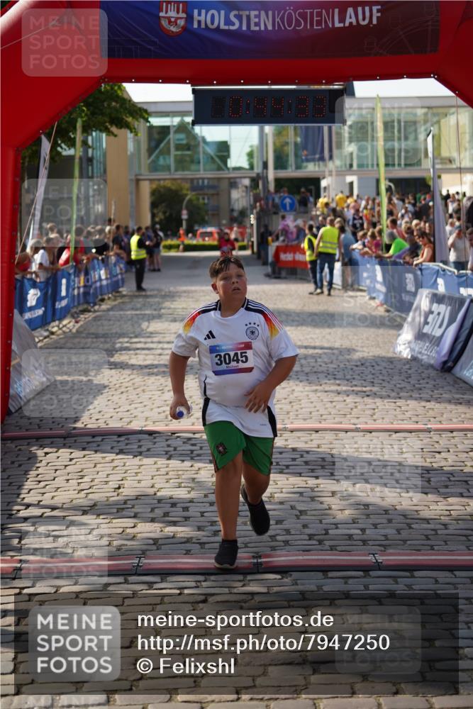 13.06.2025 - Holstenköstenlauf Felixshl http://msf.ph/oto/7947250 13.06.2025 18:14:34 Laufen 3045 meine-sportfotos.de