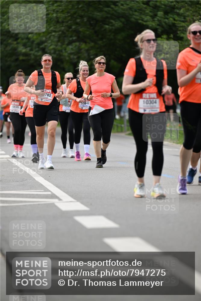15.06.2025 - REWE Women's Run Dr. Thomas Lammeyer http://msf.ph/oto/7947275 15.06.2025 09:24:02 Laufen 10655 meine-sportfotos.de
