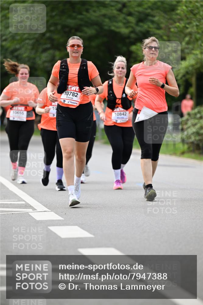 15.06.2025 - REWE Women's Run Dr. Thomas Lammeyer http://msf.ph/oto/7947388 15.06.2025 09:24:06 Laufen 10655, 10782, 10842 meine-sportfotos.de