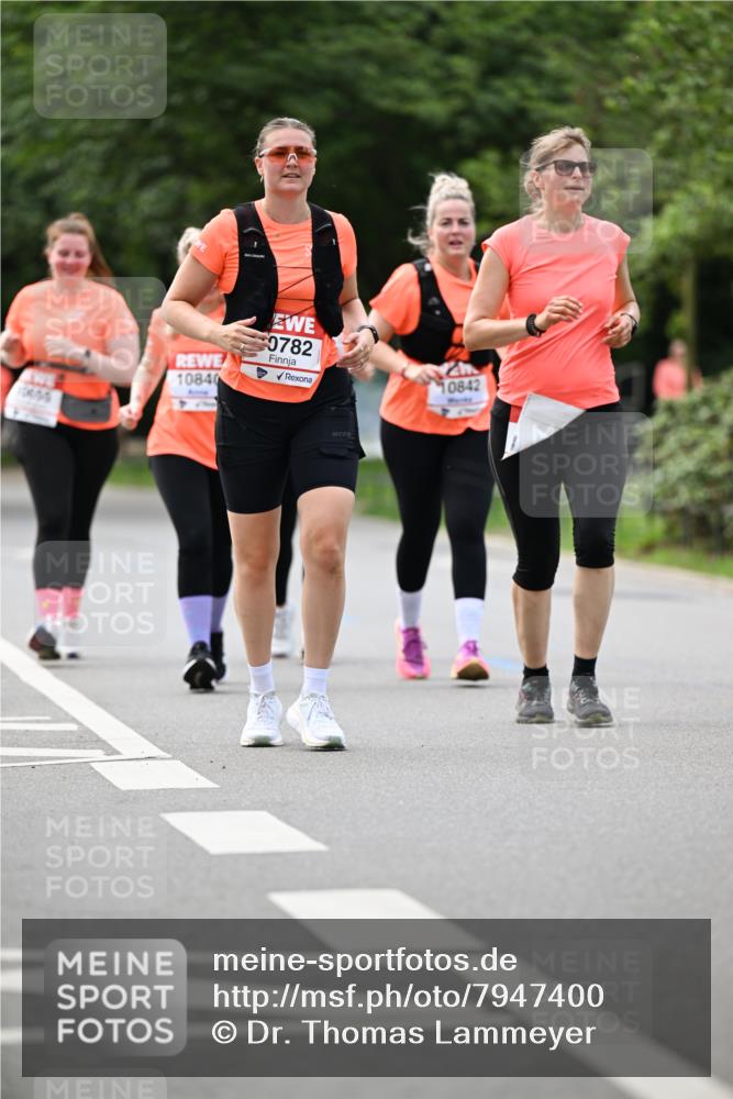 15.06.2025 - REWE Women's Run Dr. Thomas Lammeyer http://msf.ph/oto/7947400 15.06.2025 09:24:06 Laufen 10055, 10840, 0782, 10842 meine-sportfotos.de