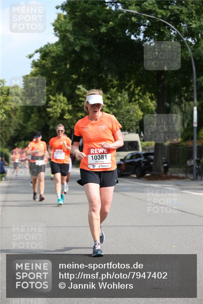 15.06.2025 - REWE Women's Run Jannik Wohlers http://msf.ph/oto/7947402 15.06.2025 09:45:54 Laufen 10145, 10381 meine-sportfotos.de