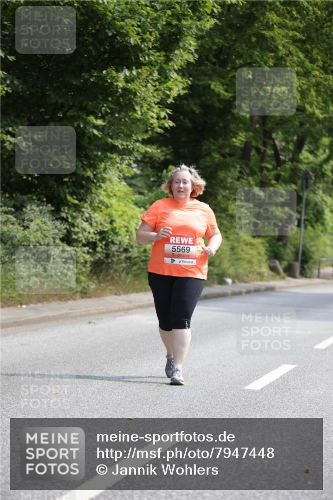 15.06.2025 - REWE Women's Run Jannik Wohlers http://msf.ph/oto/7947448 15.06.2025 10:23:24 Laufen 5569 meine-sportfotos.de