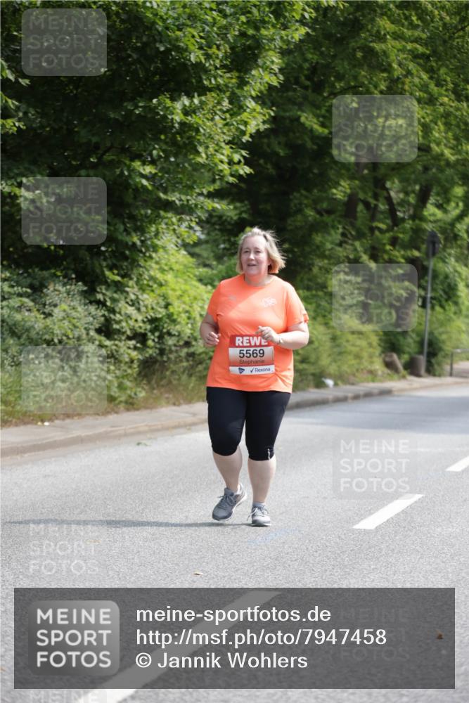 15.06.2025 - REWE Women's Run Jannik Wohlers http://msf.ph/oto/7947458 15.06.2025 10:23:24 Laufen 5569 meine-sportfotos.de