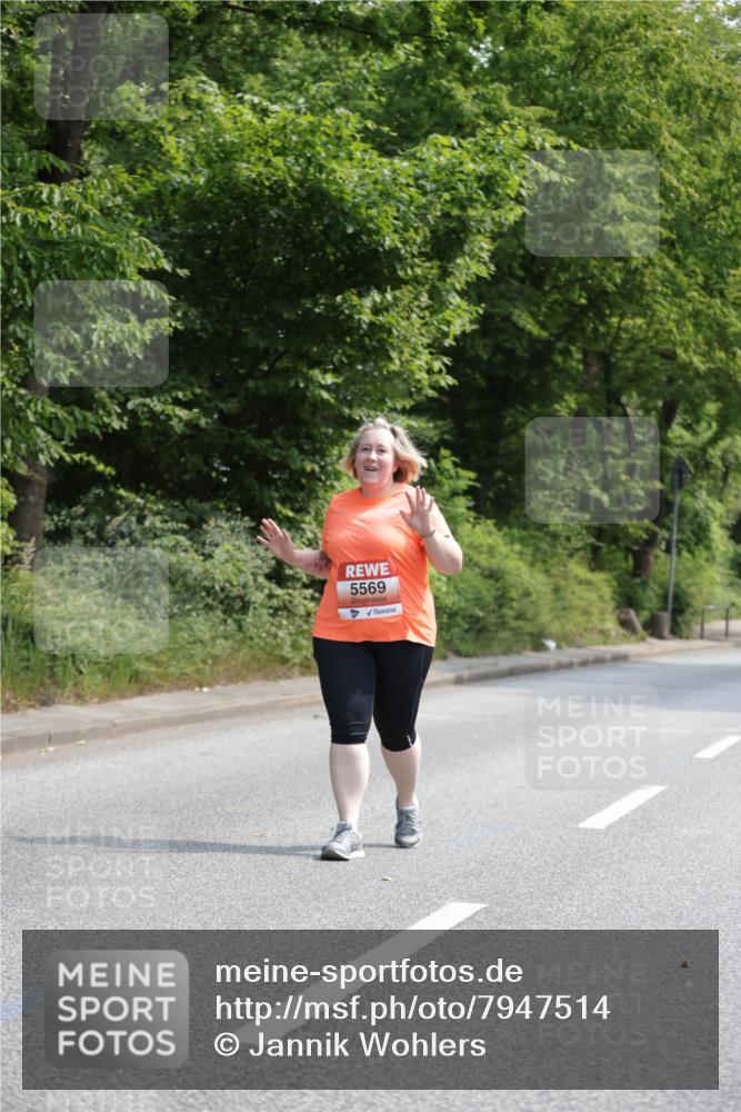 15.06.2025 - REWE Women's Run Jannik Wohlers http://msf.ph/oto/7947514 15.06.2025 10:23:25 Laufen 5569 meine-sportfotos.de
