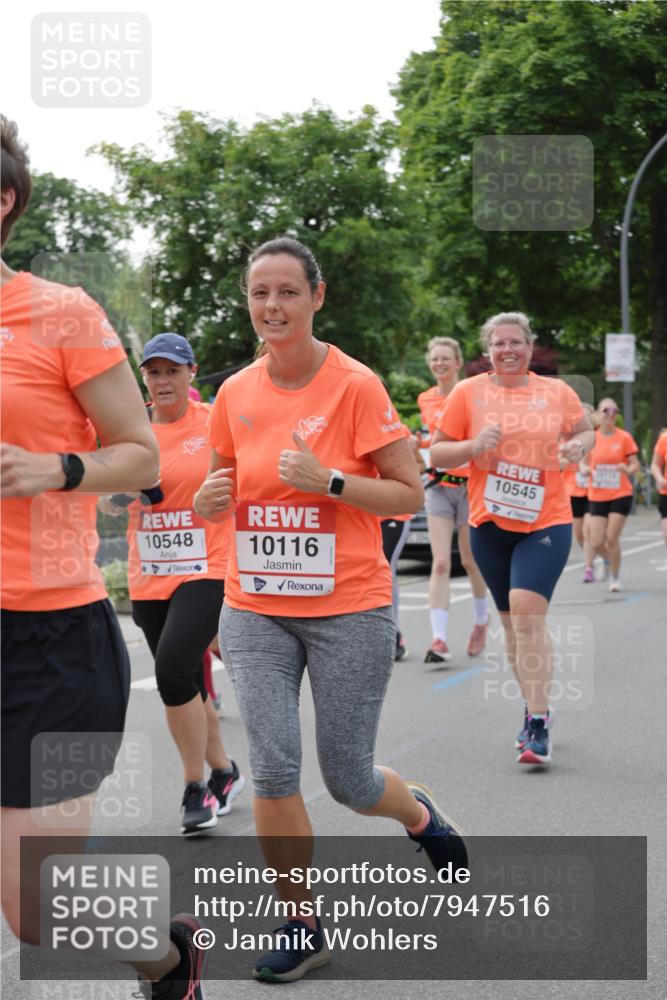 15.06.2025 - REWE Women's Run Jannik Wohlers http://msf.ph/oto/7947516 15.06.2025 08:30:30 Laufen 10548, 10116, 10545 meine-sportfotos.de