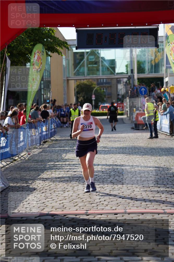 13.06.2025 - Holstenköstenlauf Felixshl http://msf.ph/oto/7947520 13.06.2025 18:15:01 Laufen 2310 meine-sportfotos.de