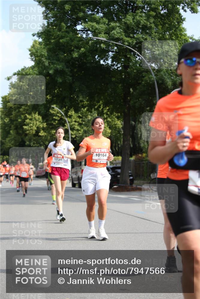 15.06.2025 - REWE Women's Run Jannik Wohlers http://msf.ph/oto/7947566 15.06.2025 09:45:59 Laufen 10721, 10164 meine-sportfotos.de