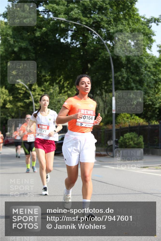 15.06.2025 - REWE Women's Run Jannik Wohlers http://msf.ph/oto/7947601 15.06.2025 09:46:00 Laufen 10721, 0164 meine-sportfotos.de