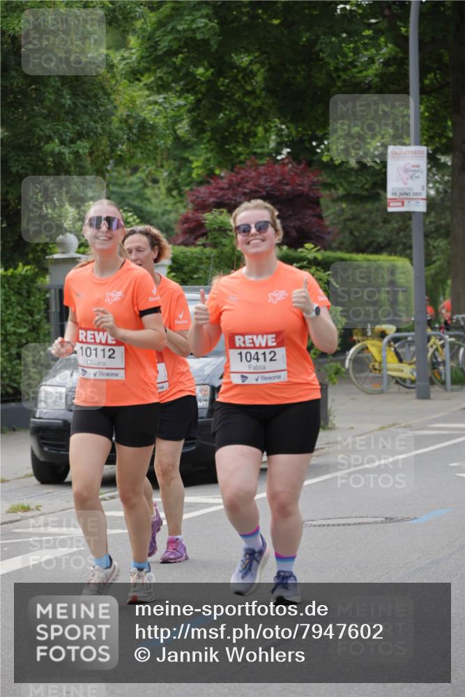 15.06.2025 - REWE Women's Run Jannik Wohlers http://msf.ph/oto/7947602 15.06.2025 08:30:32 Laufen 10112, 10412, 15, 2025 meine-sportfotos.de