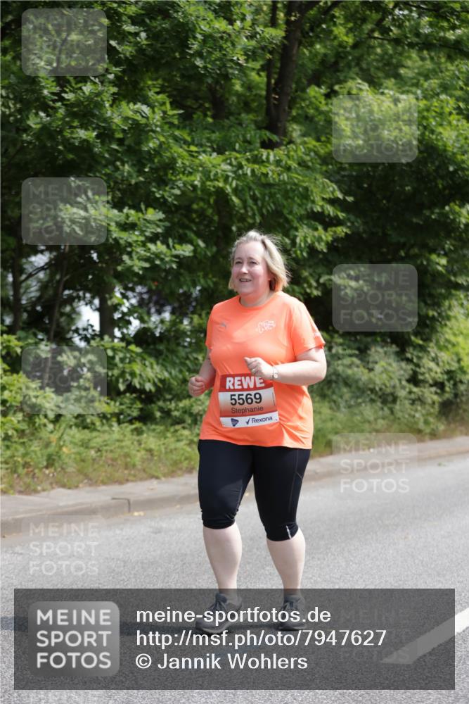 15.06.2025 - REWE Women's Run Jannik Wohlers http://msf.ph/oto/7947627 15.06.2025 10:23:27 Laufen 5569 meine-sportfotos.de