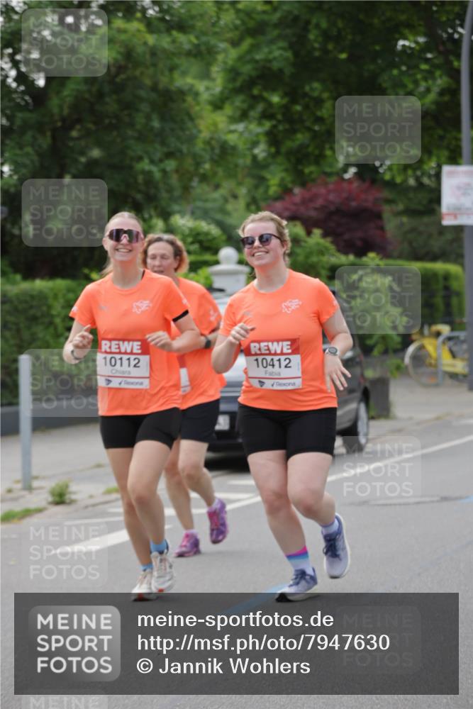 15.06.2025 - REWE Women's Run Jannik Wohlers http://msf.ph/oto/7947630 15.06.2025 08:30:33 Laufen 10112, 10412 meine-sportfotos.de
