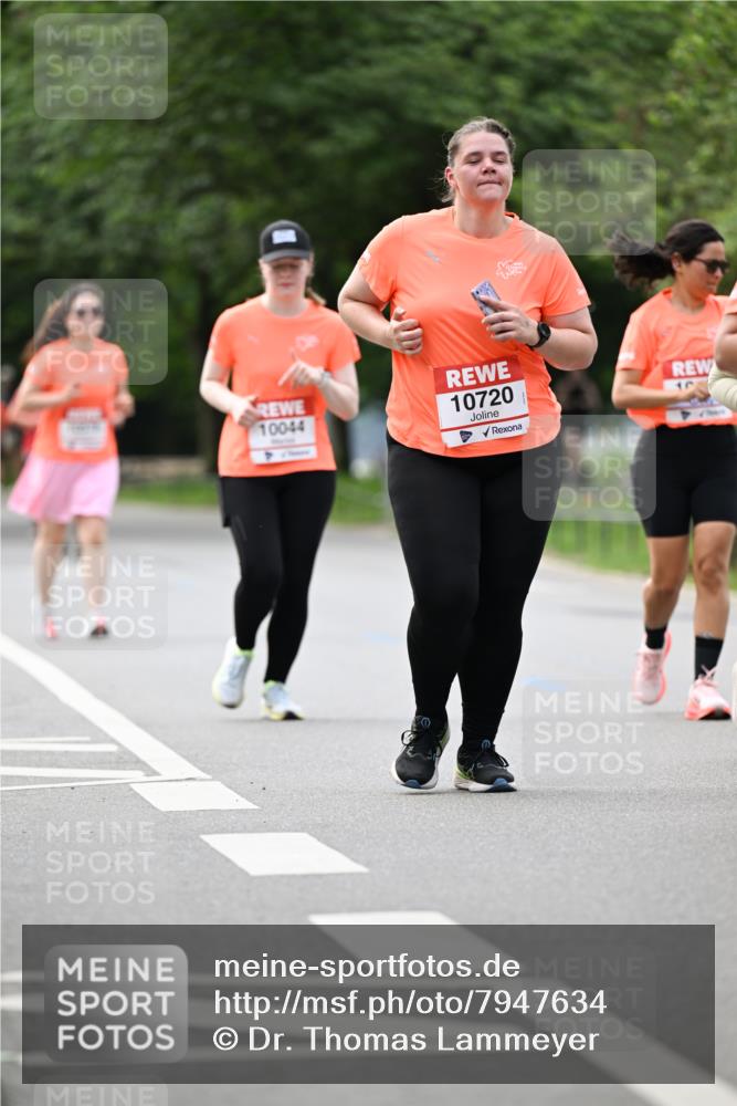 15.06.2025 - REWE Women's Run Dr. Thomas Lammeyer http://msf.ph/oto/7947634 15.06.2025 09:24:18 Laufen 10044, 10720, 9 meine-sportfotos.de