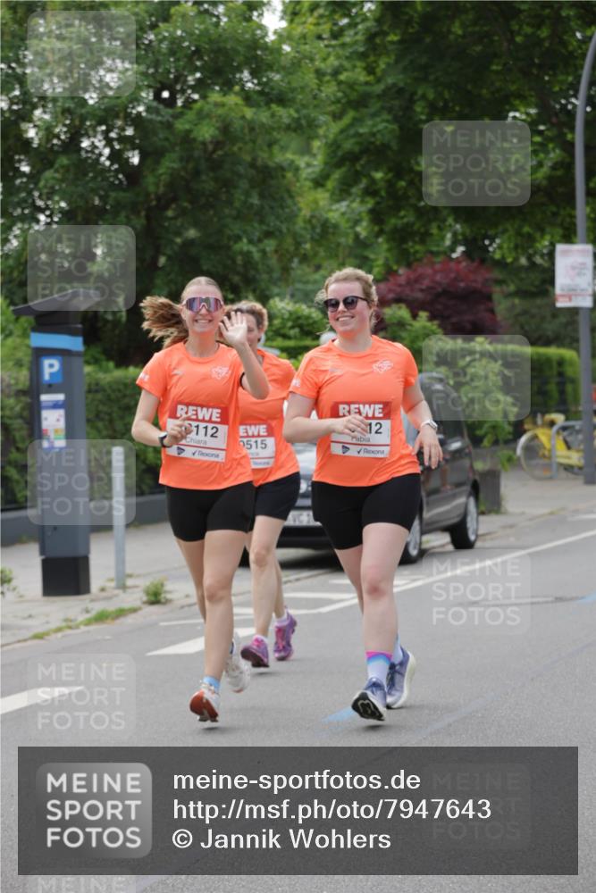 15.06.2025 - REWE Women's Run Jannik Wohlers http://msf.ph/oto/7947643 15.06.2025 08:30:33 Laufen 112, 0515, 1, 12 meine-sportfotos.de