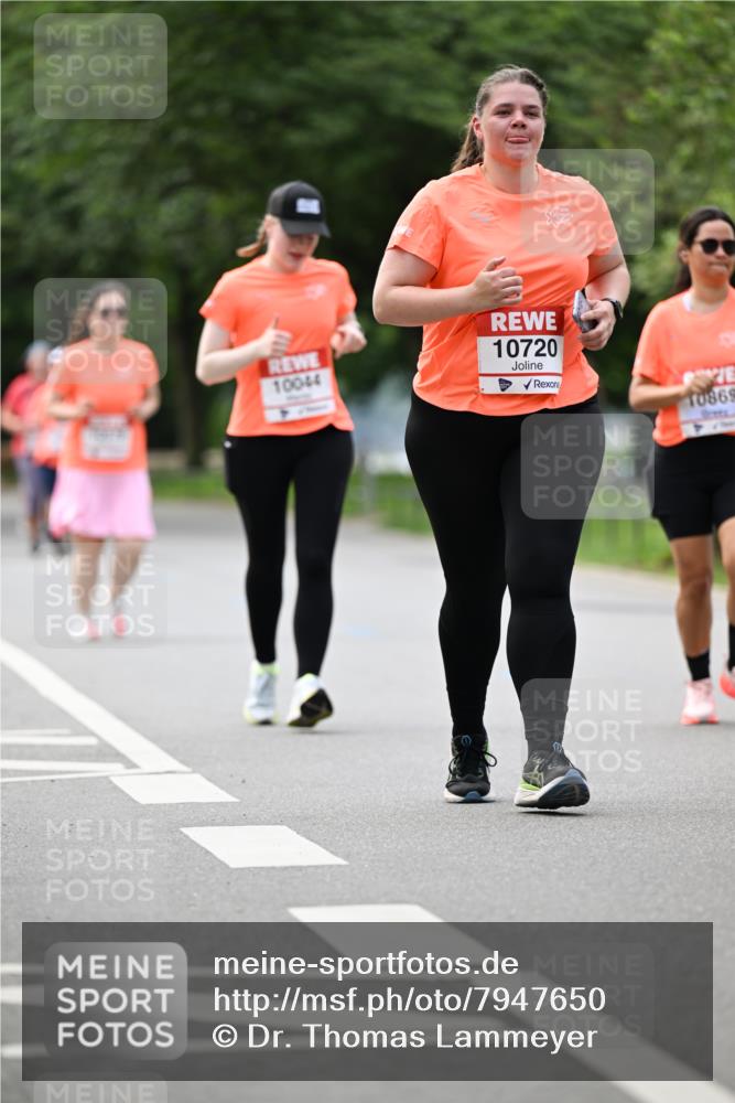 15.06.2025 - REWE Women's Run Dr. Thomas Lammeyer http://msf.ph/oto/7947650 15.06.2025 09:24:19 Laufen 10044, 10720 meine-sportfotos.de