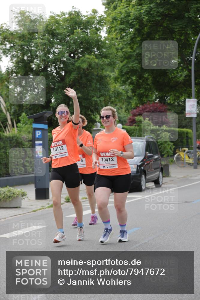 15.06.2025 - REWE Women's Run Jannik Wohlers http://msf.ph/oto/7947672 15.06.2025 08:30:33 Laufen 10112, 5, 10412 meine-sportfotos.de
