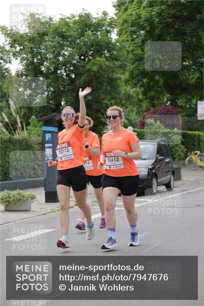 15.06.2025 - REWE Women's Run Jannik Wohlers http://msf.ph/oto/7947676 15.06.2025 08:30:33 Laufen 10112, 15, 10412 meine-sportfotos.de