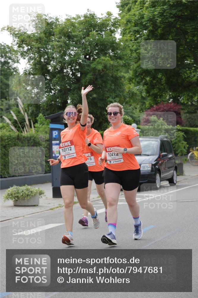 15.06.2025 - REWE Women's Run Jannik Wohlers http://msf.ph/oto/7947681 15.06.2025 08:30:33 Laufen 10112, 15, 10412 meine-sportfotos.de