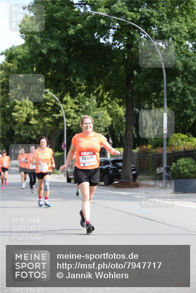 15.06.2025 - REWE Women's Run Jannik Wohlers http://msf.ph/oto/7947717 15.06.2025 09:46:05 Laufen 103, 10355 meine-sportfotos.de