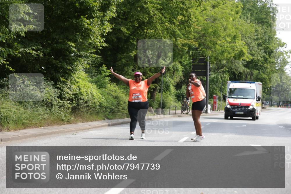 15.06.2025 - REWE Women's Run Jannik Wohlers http://msf.ph/oto/7947739 15.06.2025 10:23:48 Laufen 5338, 4249 meine-sportfotos.de