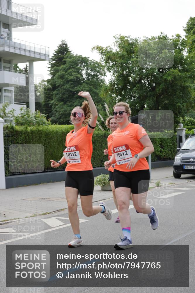 15.06.2025 - REWE Women's Run Jannik Wohlers http://msf.ph/oto/7947765 15.06.2025 08:30:34 Laufen 10112, 10412, 10 meine-sportfotos.de