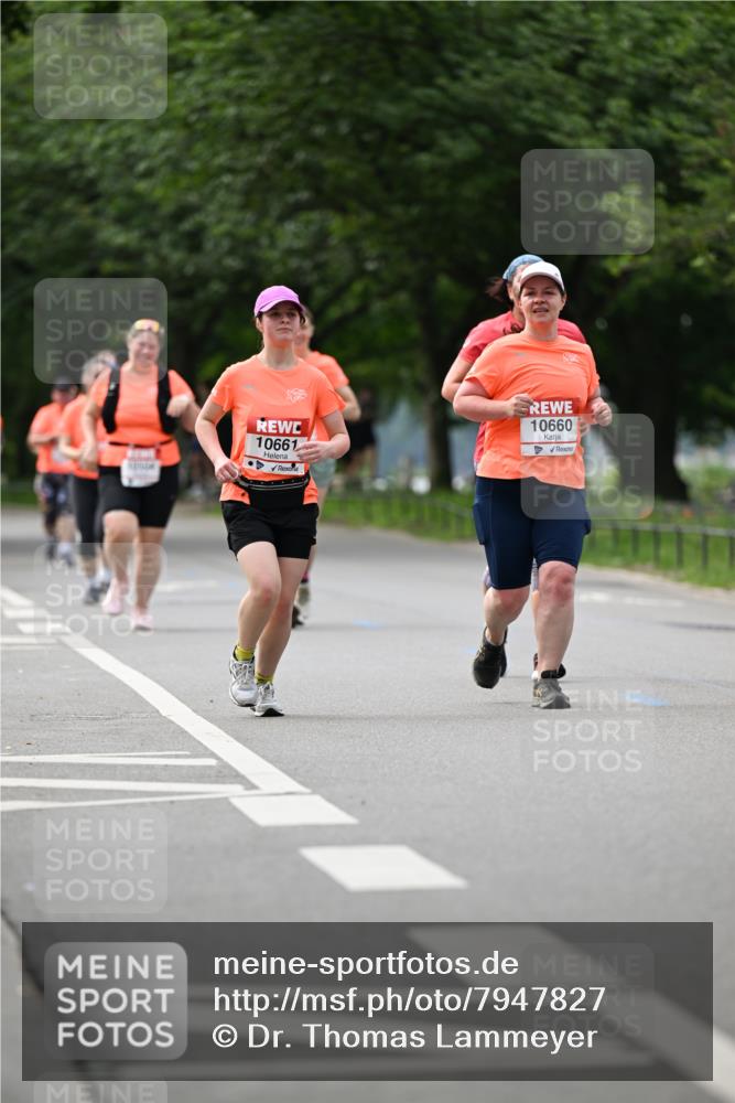 15.06.2025 - REWE Women's Run Dr. Thomas Lammeyer http://msf.ph/oto/7947827 15.06.2025 09:24:30 Laufen 10661, 10660 meine-sportfotos.de