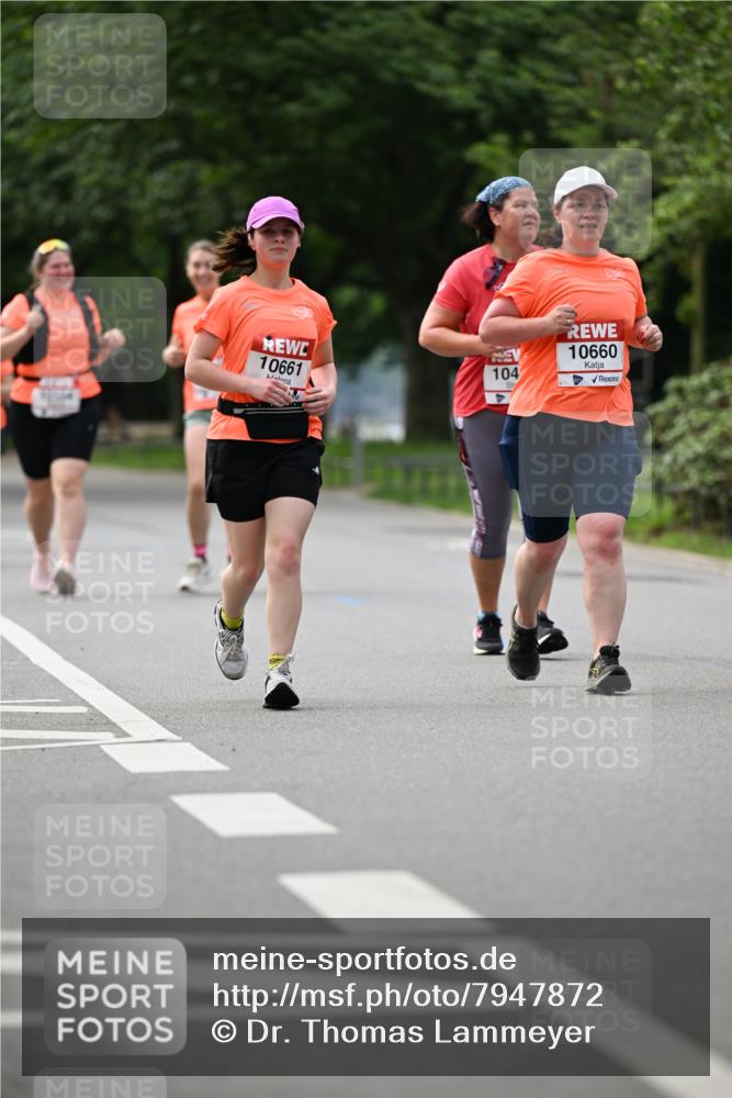 15.06.2025 - REWE Women's Run Dr. Thomas Lammeyer http://msf.ph/oto/7947872 15.06.2025 09:24:31 Laufen 10661, 104, 10660 meine-sportfotos.de