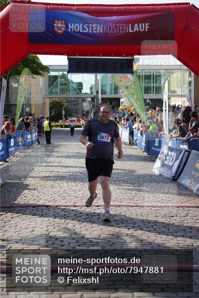 13.06.2025 - Holstenköstenlauf Felixshl http://msf.ph/oto/7947881 13.06.2025 18:15:48 Laufen 3856, 3872 meine-sportfotos.de