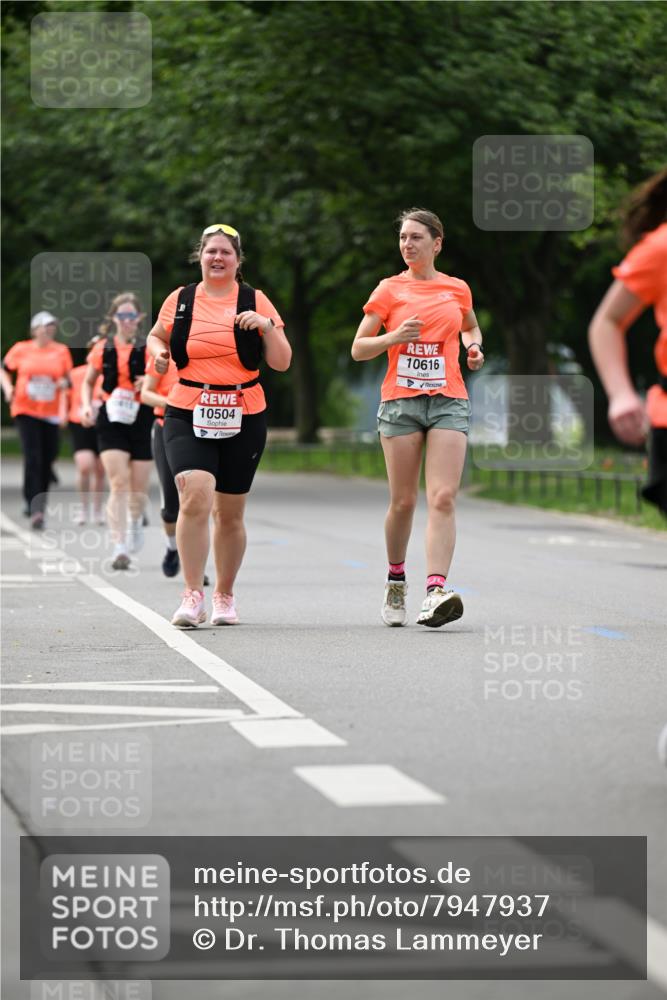 15.06.2025 - REWE Women's Run Dr. Thomas Lammeyer http://msf.ph/oto/7947937 15.06.2025 09:24:34 Laufen 10504, 10616 meine-sportfotos.de