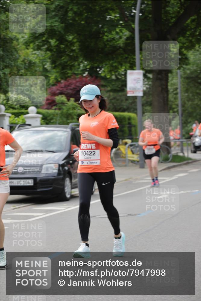 15.06.2025 - REWE Women's Run Jannik Wohlers http://msf.ph/oto/7947998 15.06.2025 08:30:41 Laufen 1043, 10422 meine-sportfotos.de