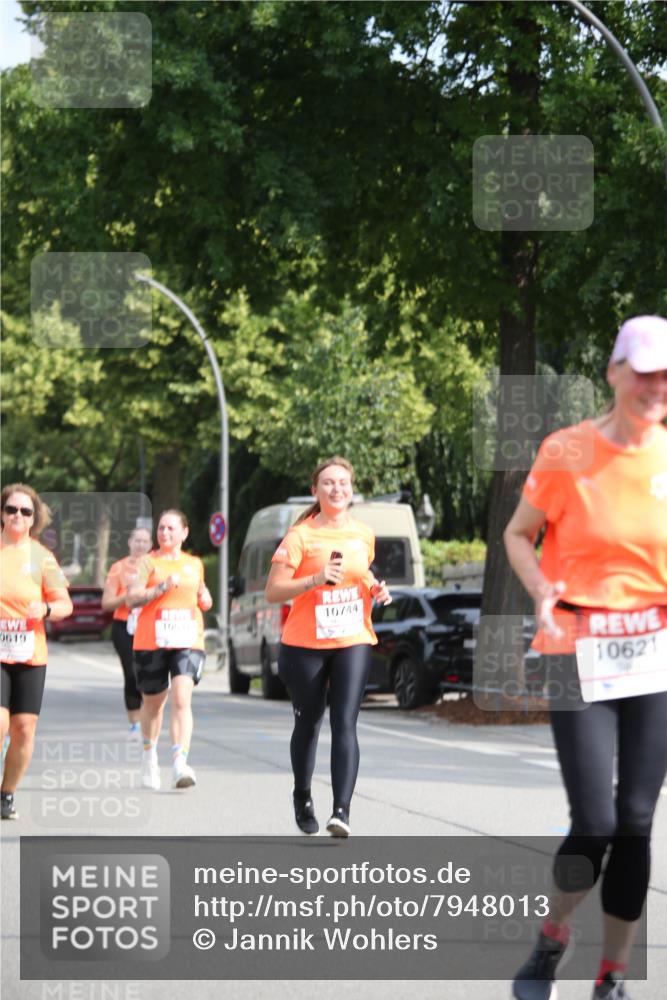 15.06.2025 - REWE Women's Run Jannik Wohlers http://msf.ph/oto/7948013 15.06.2025 09:46:21 Laufen 0619, 10744 meine-sportfotos.de