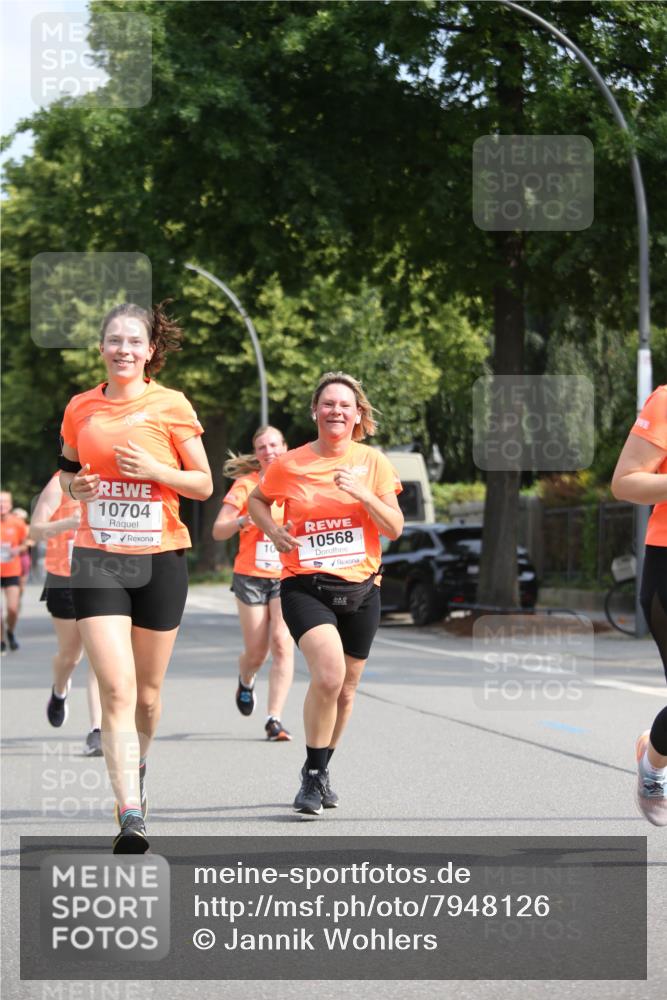 15.06.2025 - REWE Women's Run Jannik Wohlers http://msf.ph/oto/7948126 15.06.2025 09:46:28 Laufen 10704, 10, 10568 meine-sportfotos.de