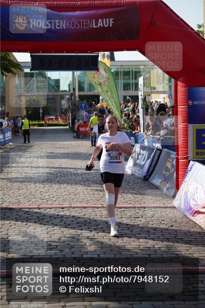 13.06.2025 - Holstenköstenlauf Felixshl http://msf.ph/oto/7948152 13.06.2025 18:16:14 Laufen 2378, 3593 meine-sportfotos.de