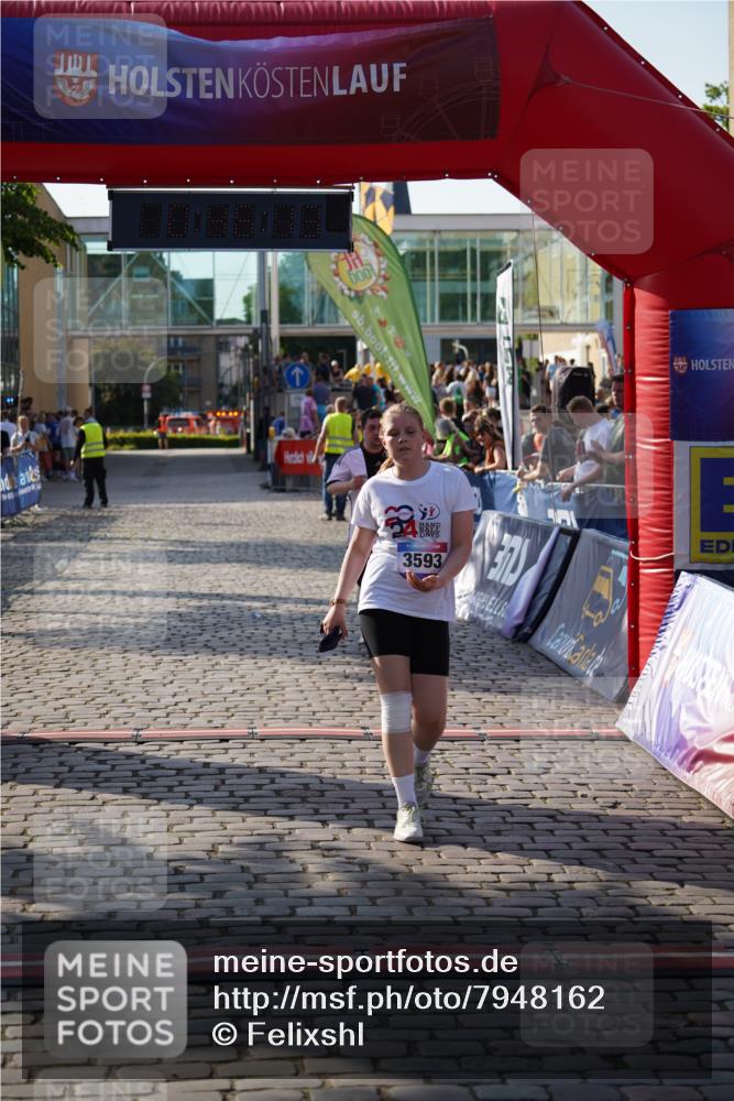 13.06.2025 - Holstenköstenlauf Felixshl http://msf.ph/oto/7948162 13.06.2025 18:16:14 Laufen 2378, 3593 meine-sportfotos.de