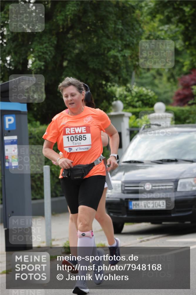 15.06.2025 - REWE Women's Run Jannik Wohlers http://msf.ph/oto/7948168 15.06.2025 08:30:50 Laufen 10585, 1043 meine-sportfotos.de