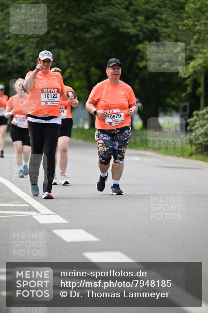 15.06.2025 - REWE Women's Run Dr. Thomas Lammeyer http://msf.ph/oto/7948185 15.06.2025 09:24:45 Laufen 10606, 10122, 04, 10670 meine-sportfotos.de