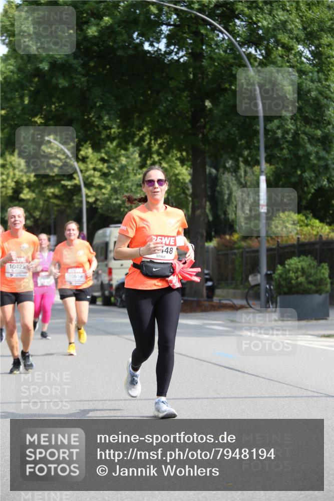 15.06.2025 - REWE Women's Run Jannik Wohlers http://msf.ph/oto/7948194 15.06.2025 09:46:35 Laufen 10425, 48 meine-sportfotos.de