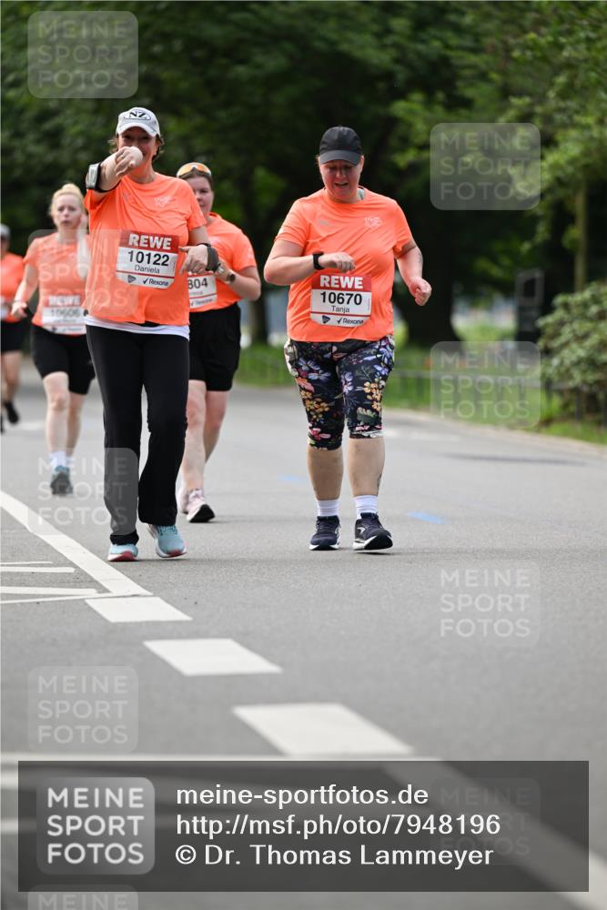 15.06.2025 - REWE Women's Run Dr. Thomas Lammeyer http://msf.ph/oto/7948196 15.06.2025 09:24:46 Laufen 10906, 10122, 804, 10670 meine-sportfotos.de