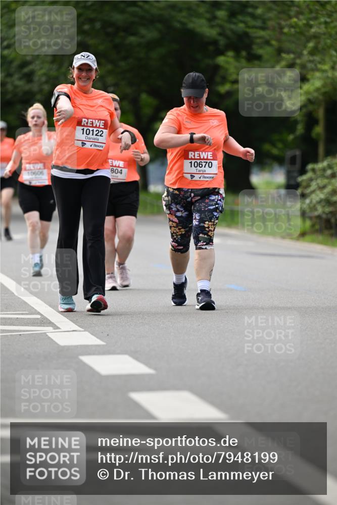15.06.2025 - REWE Women's Run Dr. Thomas Lammeyer http://msf.ph/oto/7948199 15.06.2025 09:24:46 Laufen 10606, 10122, 804, 10670 meine-sportfotos.de