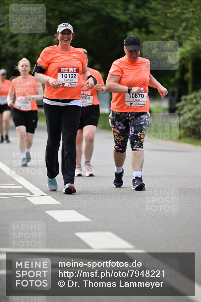 15.06.2025 - REWE Women's Run Dr. Thomas Lammeyer http://msf.ph/oto/7948221 15.06.2025 09:24:47 Laufen 1000, 10122, 10670, 1804 meine-sportfotos.de