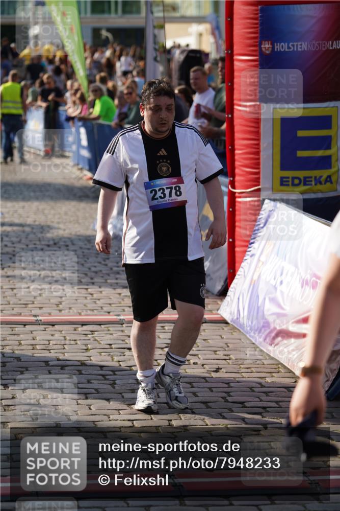 13.06.2025 - Holstenköstenlauf Felixshl http://msf.ph/oto/7948233 13.06.2025 18:16:17 Laufen 2378, 3593 meine-sportfotos.de