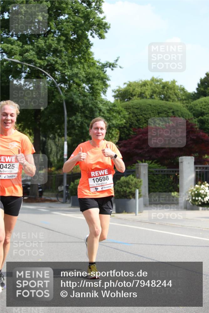 15.06.2025 - REWE Women's Run Jannik Wohlers http://msf.ph/oto/7948244 15.06.2025 09:46:38 Laufen 0425, 10698 meine-sportfotos.de