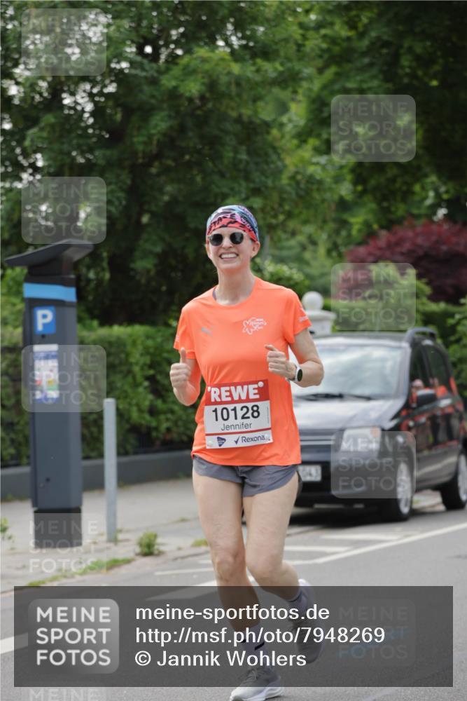 15.06.2025 - REWE Women's Run Jannik Wohlers http://msf.ph/oto/7948269 15.06.2025 08:30:54 Laufen 10128 meine-sportfotos.de