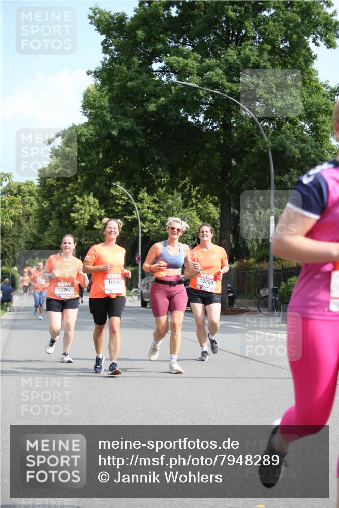 15.06.2025 - REWE Women's Run Jannik Wohlers http://msf.ph/oto/7948289 15.06.2025 09:46:42 Laufen 10560, 10267 meine-sportfotos.de