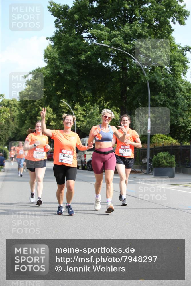 15.06.2025 - REWE Women's Run Jannik Wohlers http://msf.ph/oto/7948297 15.06.2025 09:46:42 Laufen 10267, 10290, 10560, 4 meine-sportfotos.de