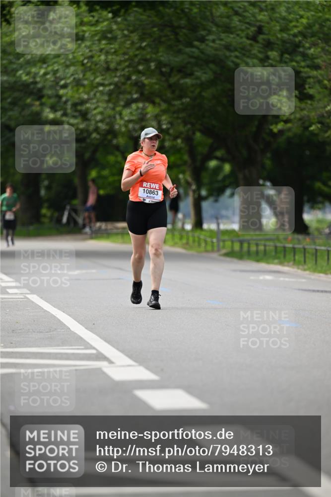 15.06.2025 - REWE Women's Run Dr. Thomas Lammeyer http://msf.ph/oto/7948313 15.06.2025 09:24:53 Laufen 10863 meine-sportfotos.de