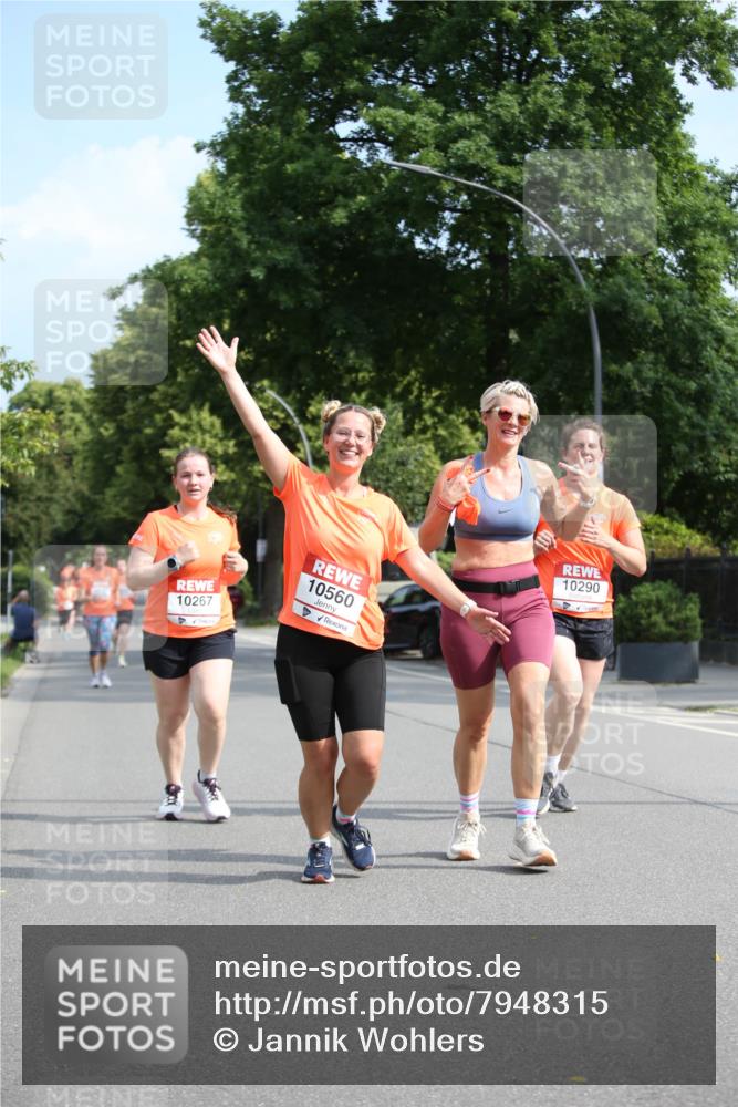 15.06.2025 - REWE Women's Run Jannik Wohlers http://msf.ph/oto/7948315 15.06.2025 09:46:43 Laufen 10290, 10560, 10267 meine-sportfotos.de