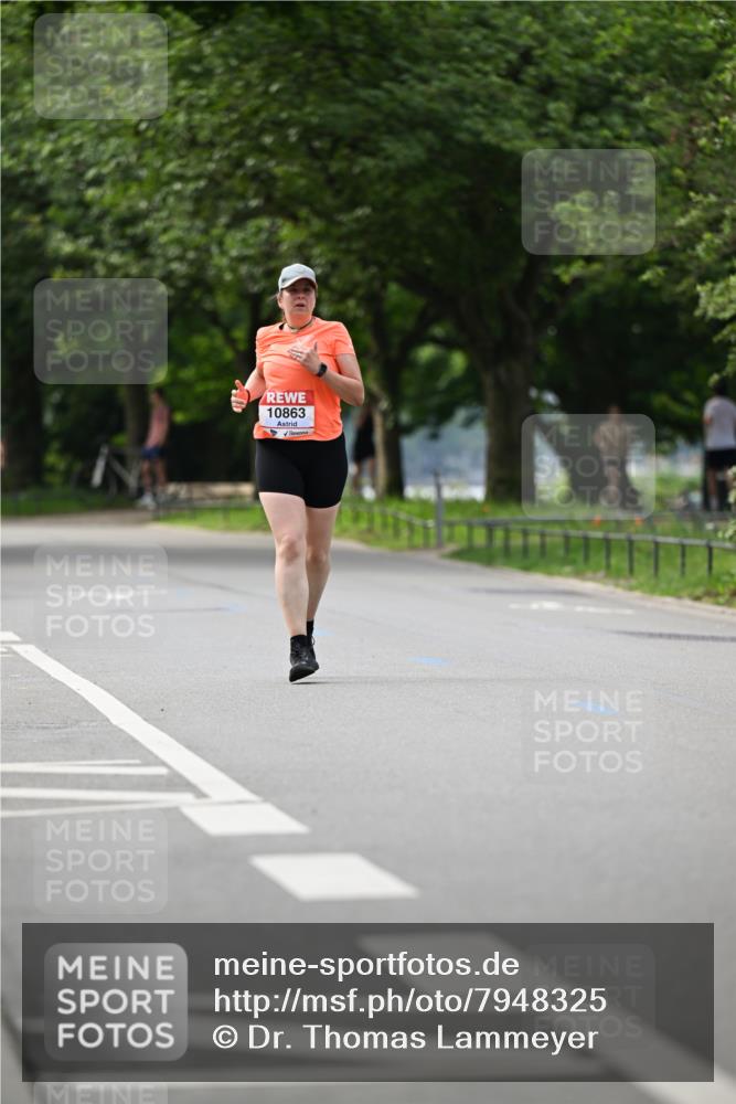 15.06.2025 - REWE Women's Run Dr. Thomas Lammeyer http://msf.ph/oto/7948325 15.06.2025 09:24:53 Laufen 10863 meine-sportfotos.de
